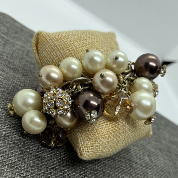 Stella & Dot Audrey Cluster Charm Bracelet - Picture 5 of 7